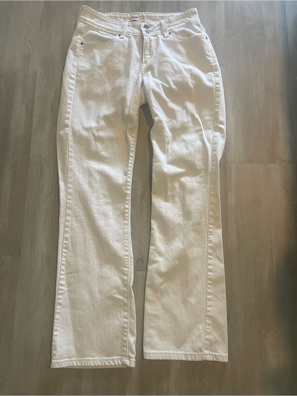 Levi's White Women's Flare Jeans